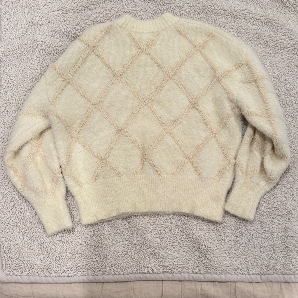 Zara Cream Diamond Pattern Sweater - Picture 3 of 3